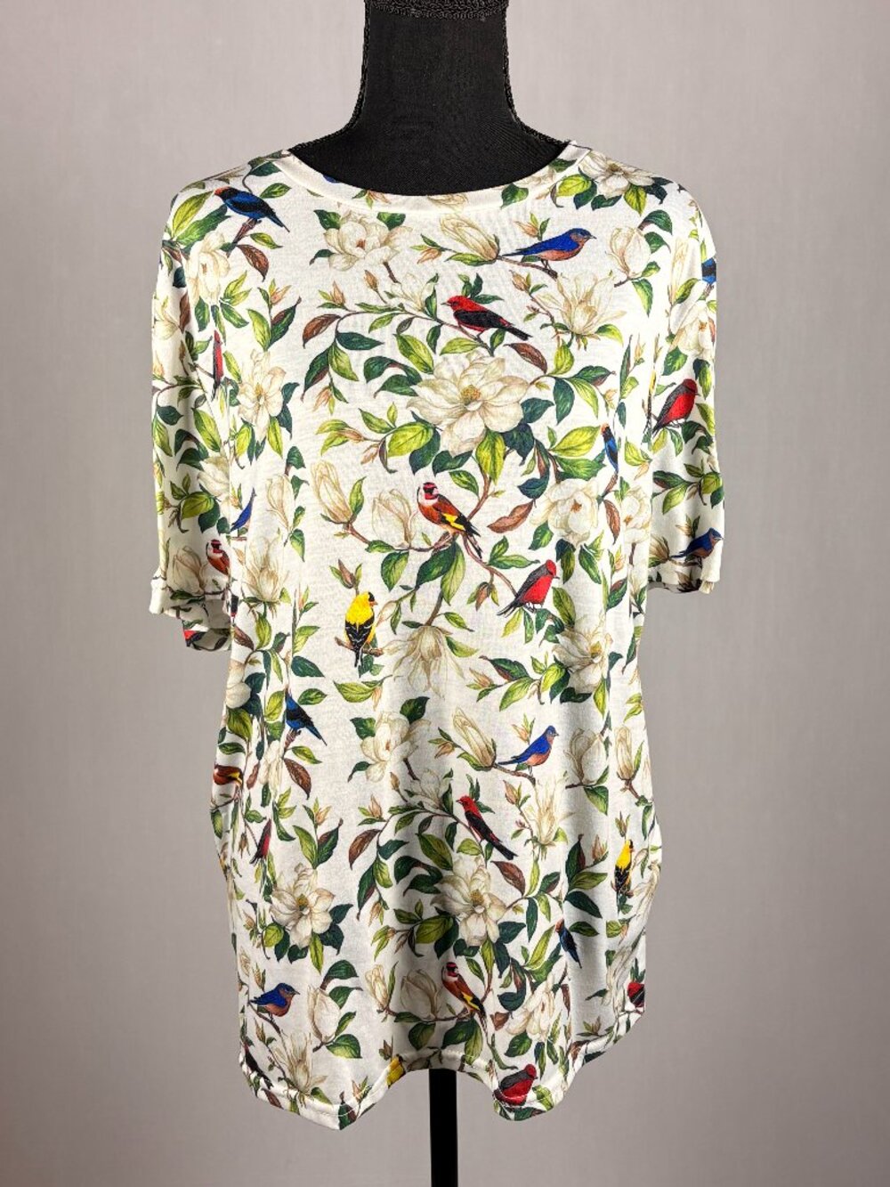 NWOT • SHEIN • Floral Bird Print Top • 1XL
